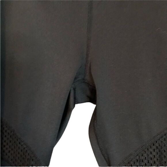3 for $30! Nicole Miller black Capri leggings‎ - Picture 4 of 11